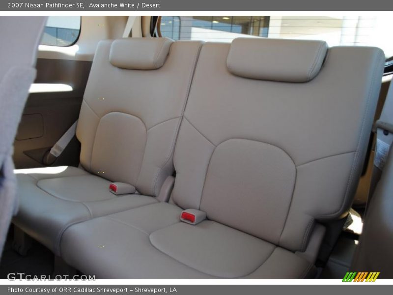 Avalanche White / Desert 2007 Nissan Pathfinder SE