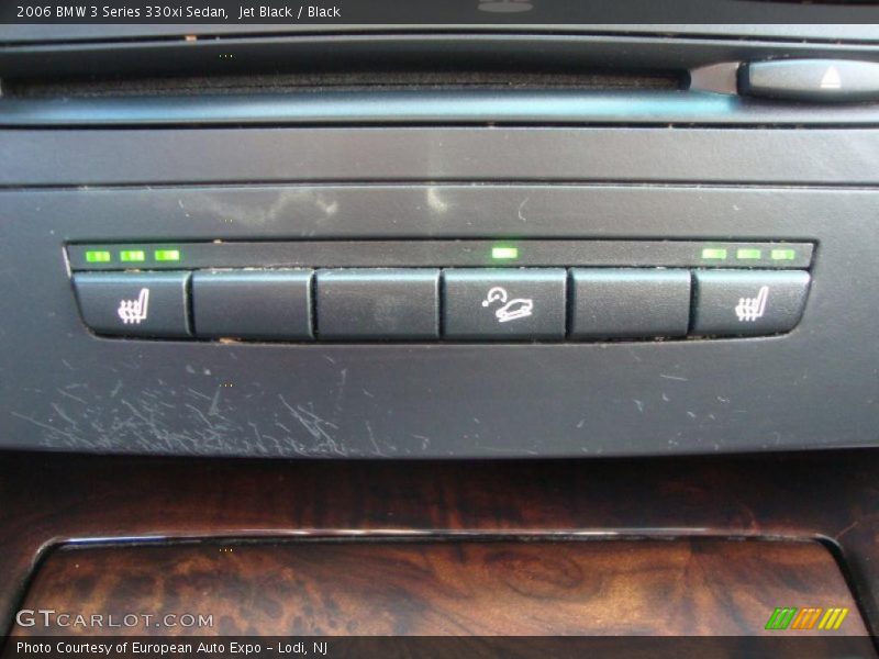Jet Black / Black 2006 BMW 3 Series 330xi Sedan