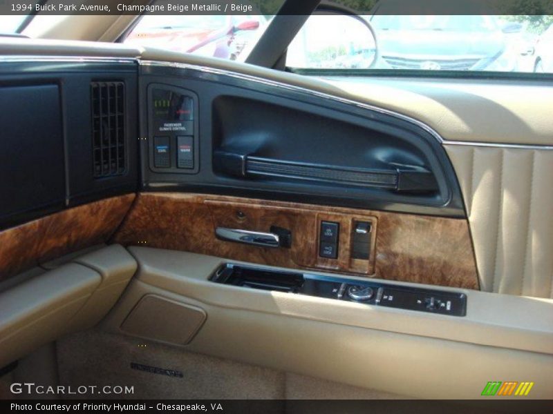 Champagne Beige Metallic / Beige 1994 Buick Park Avenue