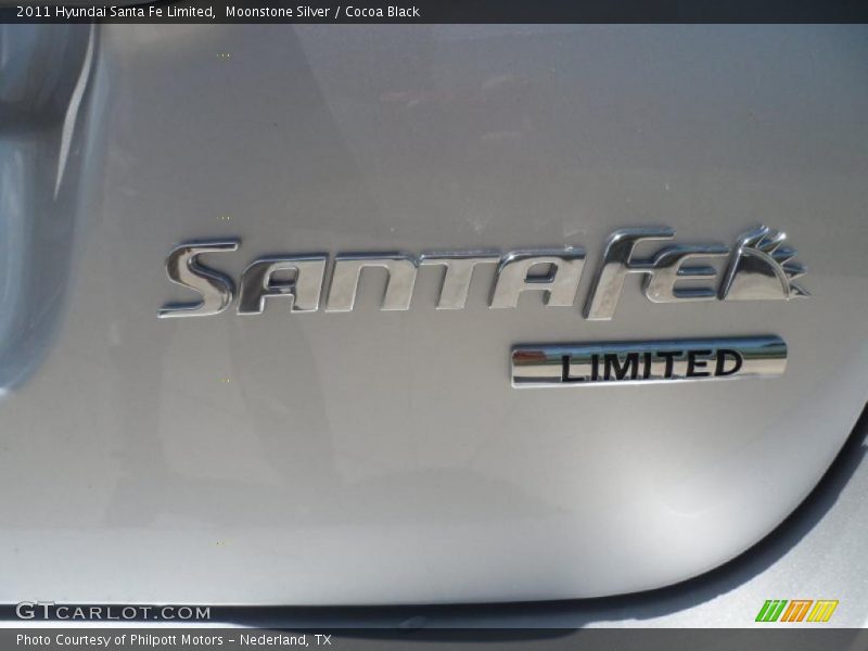 Moonstone Silver / Cocoa Black 2011 Hyundai Santa Fe Limited