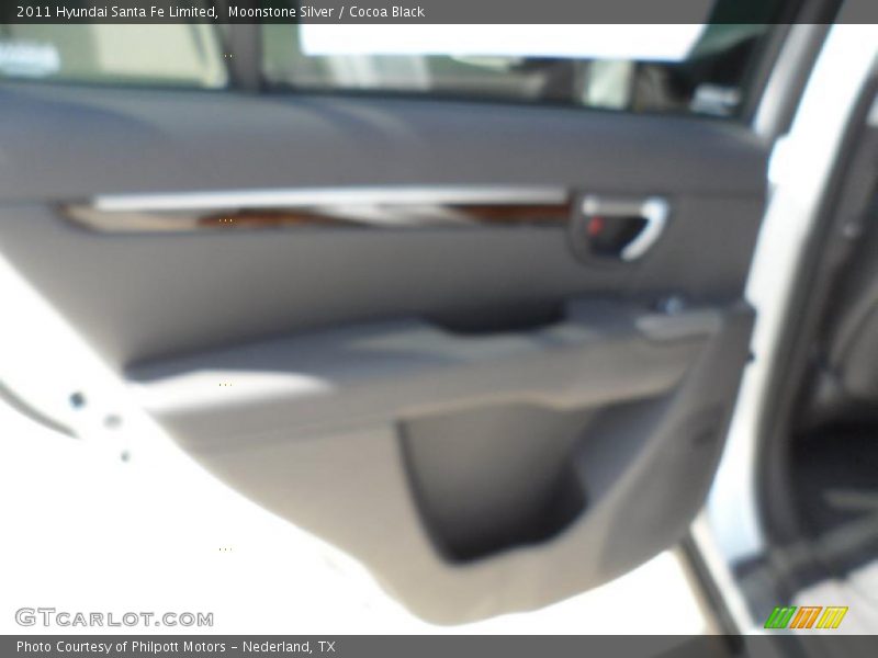 Moonstone Silver / Cocoa Black 2011 Hyundai Santa Fe Limited