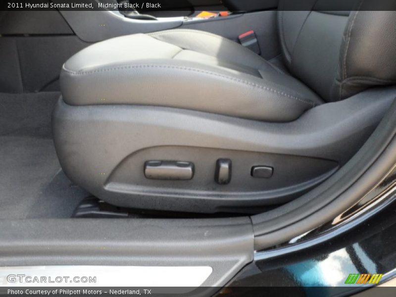 Midnight Black / Black 2011 Hyundai Sonata Limited