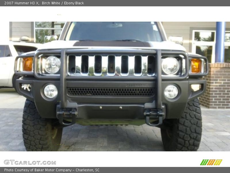 Birch White / Ebony Black 2007 Hummer H3 X