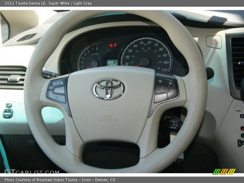 Super White / Light Gray 2011 Toyota Sienna LE