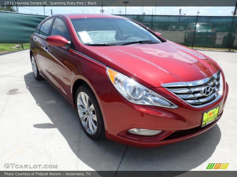 Sparkling Ruby Red / Black 2012 Hyundai Sonata SE