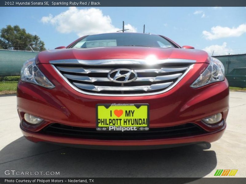 Sparkling Ruby Red / Black 2012 Hyundai Sonata SE