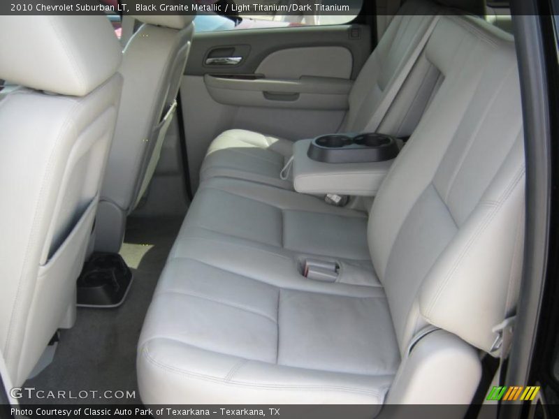 Black Granite Metallic / Light Titanium/Dark Titanium 2010 Chevrolet Suburban LT