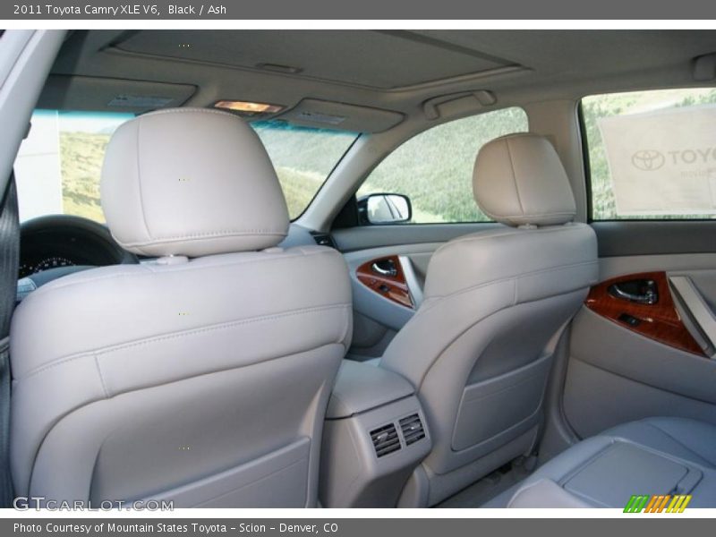Black / Ash 2011 Toyota Camry XLE V6