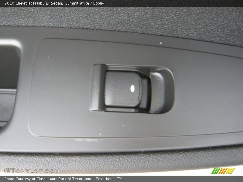Summit White / Ebony 2010 Chevrolet Malibu LT Sedan