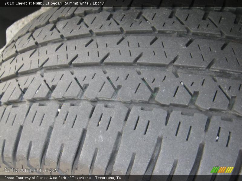 Summit White / Ebony 2010 Chevrolet Malibu LT Sedan