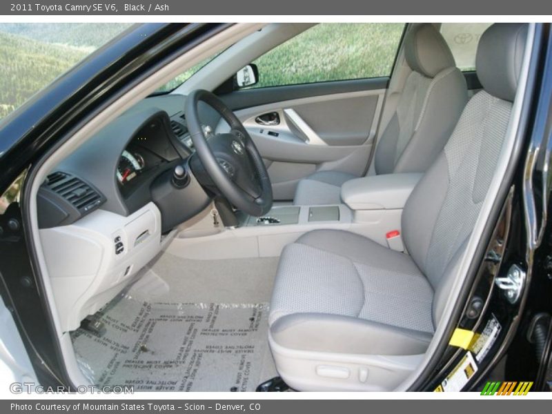 Black / Ash 2011 Toyota Camry SE V6