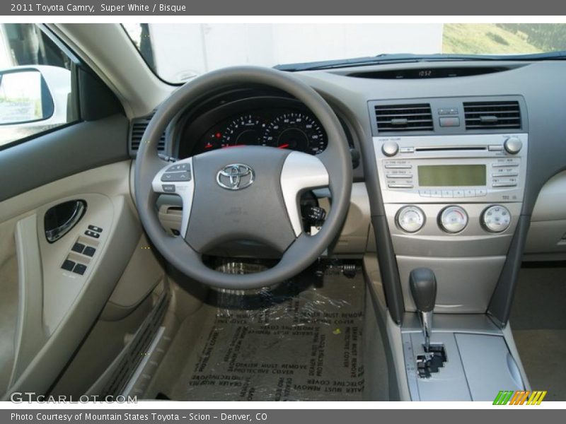 Super White / Bisque 2011 Toyota Camry