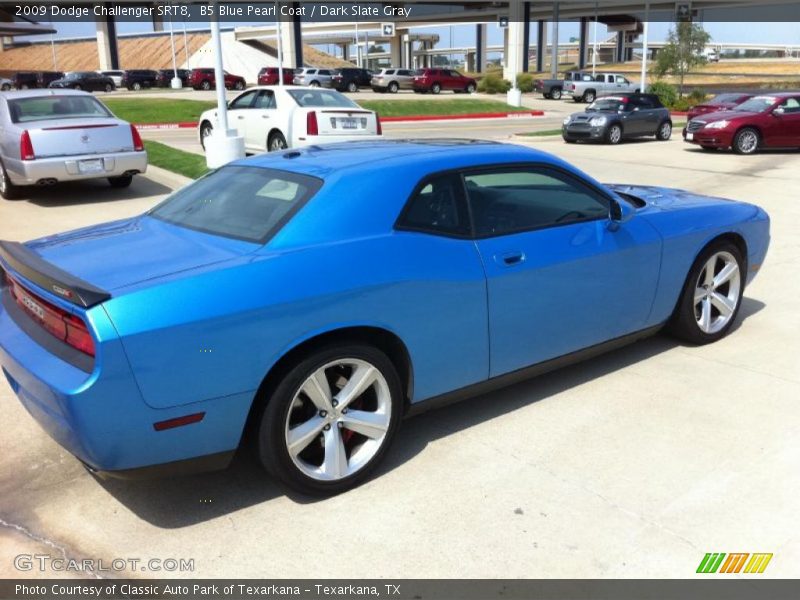 B5 Blue Pearl Coat / Dark Slate Gray 2009 Dodge Challenger SRT8