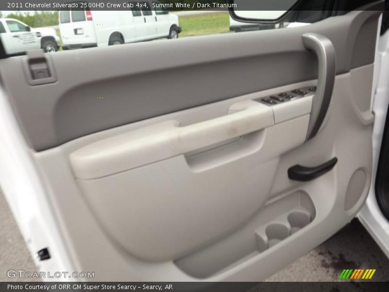 Door Panel of 2011 Silverado 2500HD Crew Cab 4x4