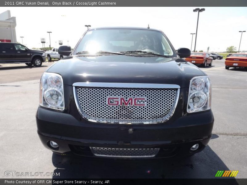 Onyx Black / Cocoa/Light Cashmere 2011 GMC Yukon Denali