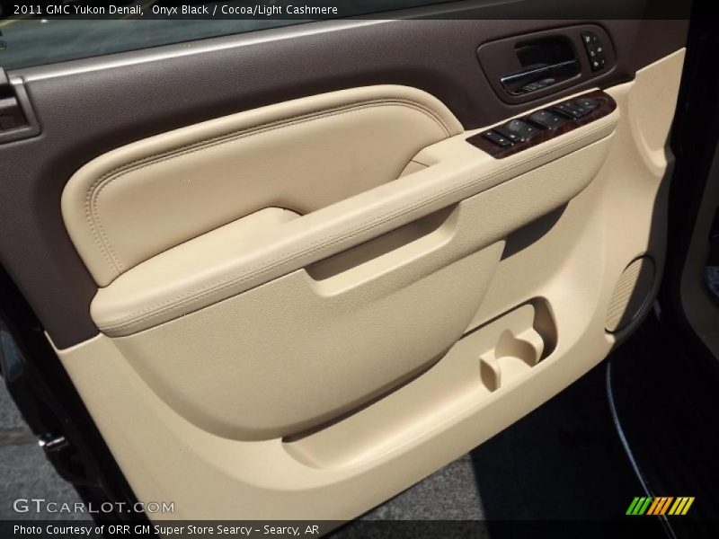 Onyx Black / Cocoa/Light Cashmere 2011 GMC Yukon Denali