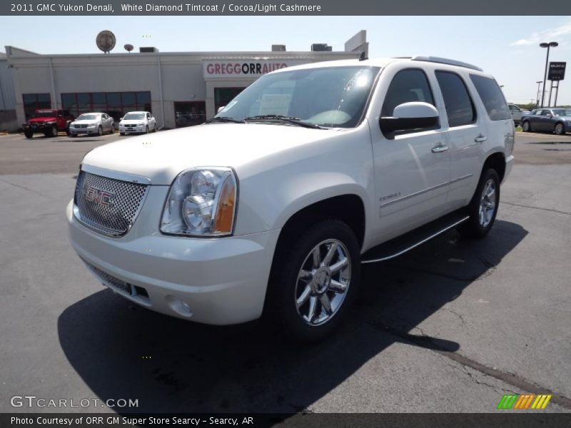 White Diamond Tintcoat / Cocoa/Light Cashmere 2011 GMC Yukon Denali