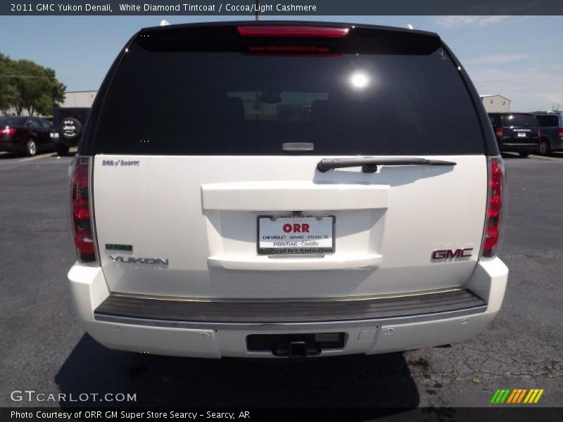 White Diamond Tintcoat / Cocoa/Light Cashmere 2011 GMC Yukon Denali