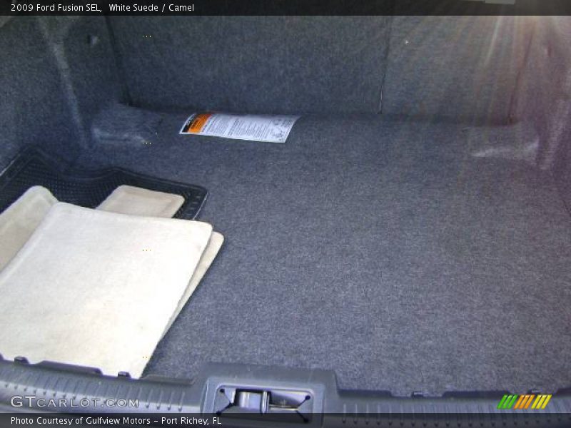White Suede / Camel 2009 Ford Fusion SEL
