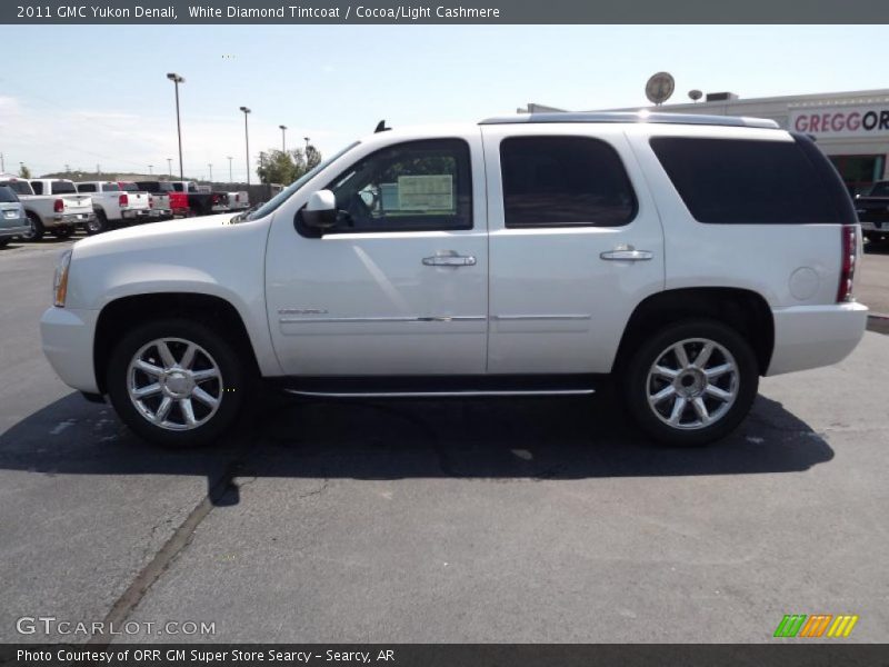White Diamond Tintcoat / Cocoa/Light Cashmere 2011 GMC Yukon Denali