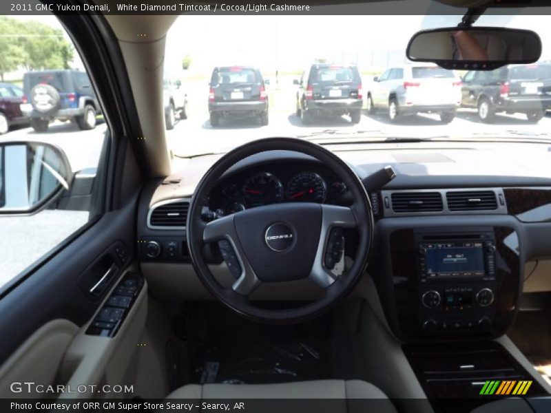 White Diamond Tintcoat / Cocoa/Light Cashmere 2011 GMC Yukon Denali