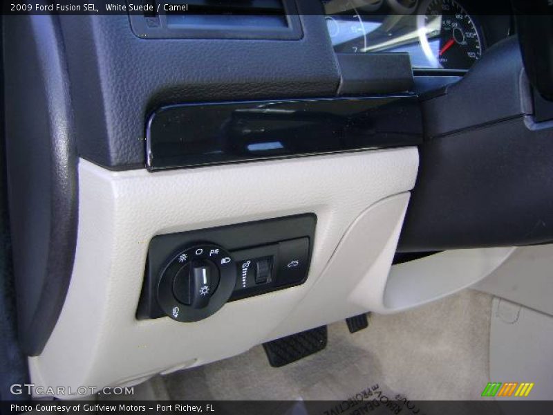 White Suede / Camel 2009 Ford Fusion SEL