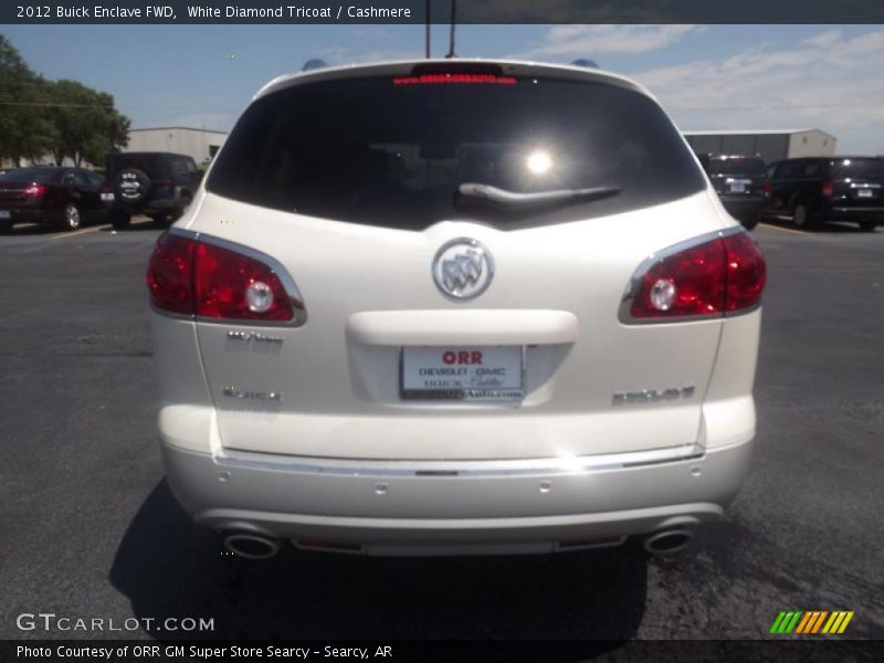 White Diamond Tricoat / Cashmere 2012 Buick Enclave FWD