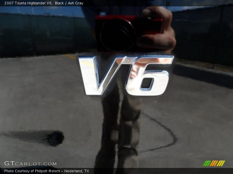 Black / Ash Gray 2007 Toyota Highlander V6
