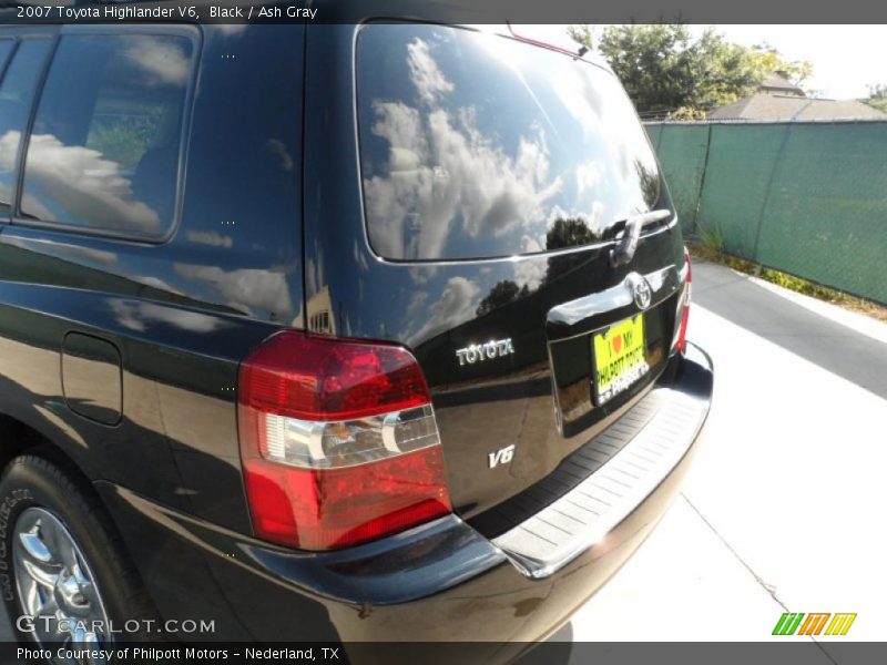 Black / Ash Gray 2007 Toyota Highlander V6