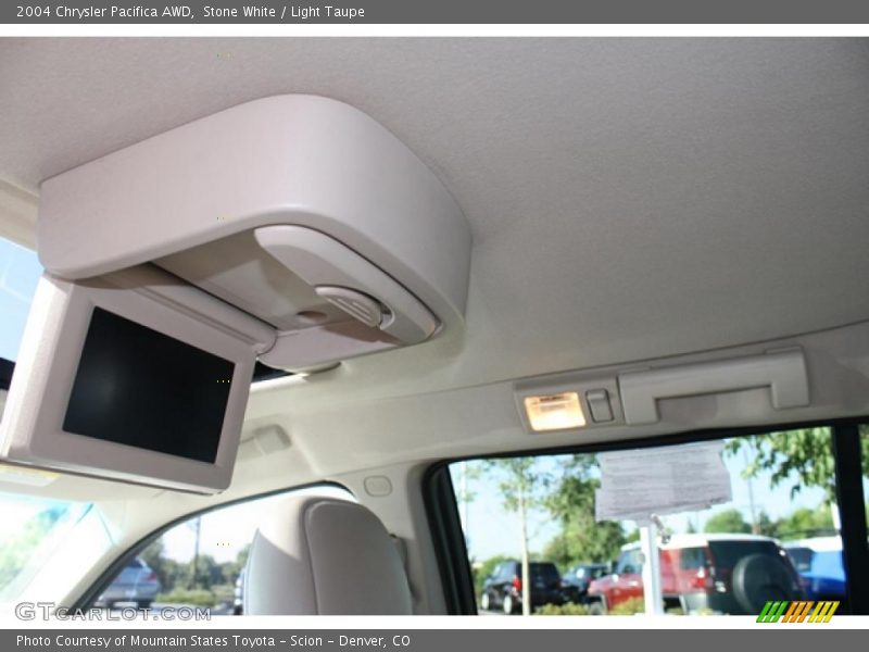 Stone White / Light Taupe 2004 Chrysler Pacifica AWD