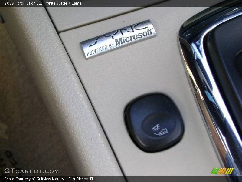 White Suede / Camel 2009 Ford Fusion SEL