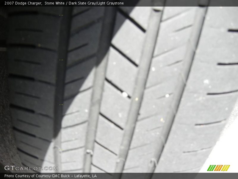 Stone White / Dark Slate Gray/Light Graystone 2007 Dodge Charger