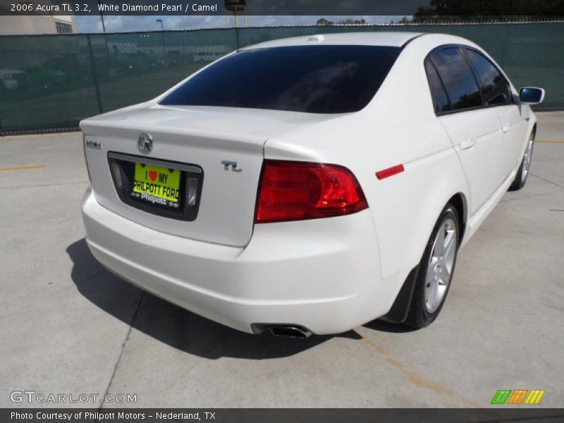 White Diamond Pearl / Camel 2006 Acura TL 3.2