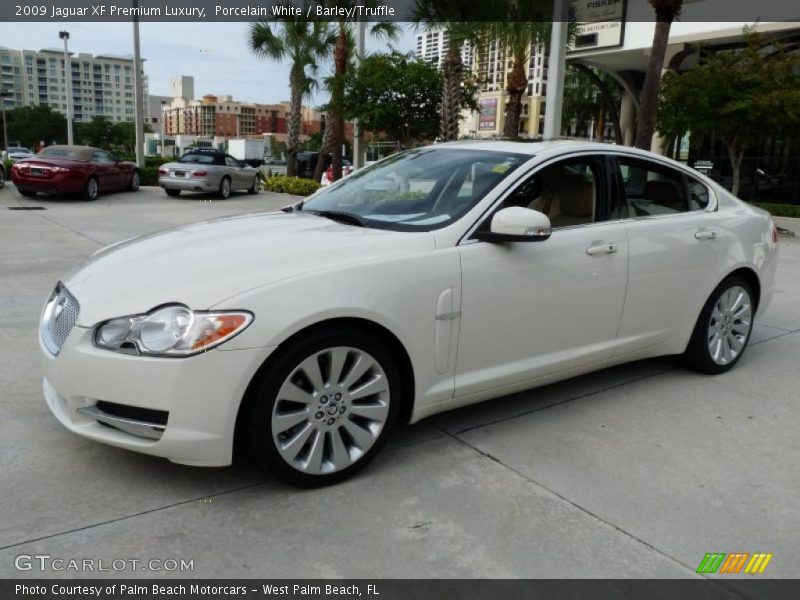 Porcelain White / Barley/Truffle 2009 Jaguar XF Premium Luxury