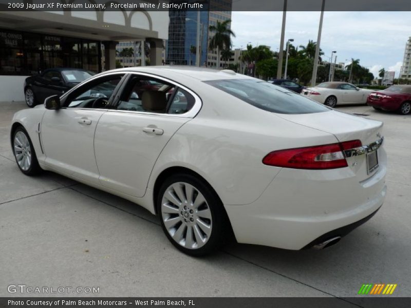 Porcelain White / Barley/Truffle 2009 Jaguar XF Premium Luxury