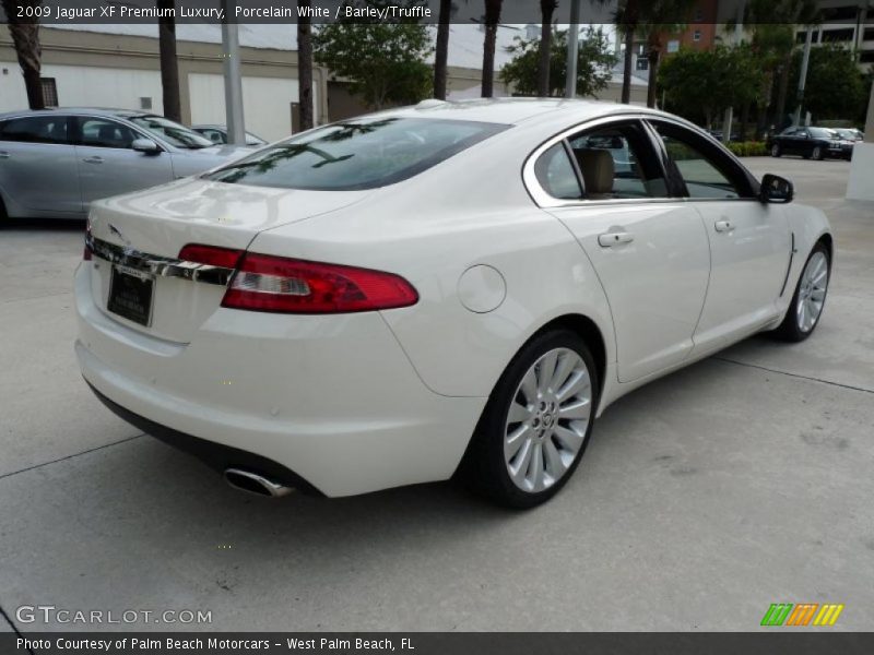 Porcelain White / Barley/Truffle 2009 Jaguar XF Premium Luxury