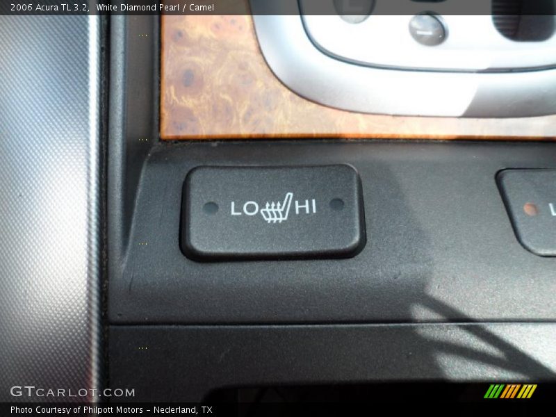 White Diamond Pearl / Camel 2006 Acura TL 3.2