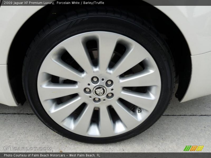 Porcelain White / Barley/Truffle 2009 Jaguar XF Premium Luxury