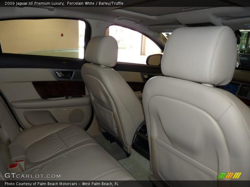 Porcelain White / Barley/Truffle 2009 Jaguar XF Premium Luxury