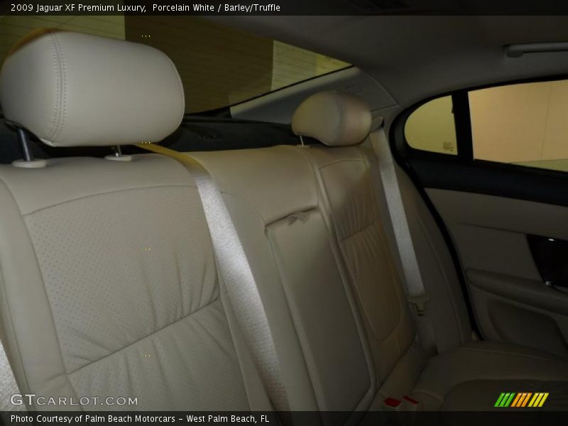 Porcelain White / Barley/Truffle 2009 Jaguar XF Premium Luxury
