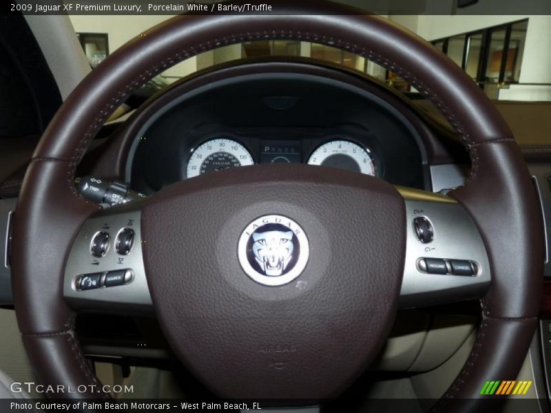 Porcelain White / Barley/Truffle 2009 Jaguar XF Premium Luxury
