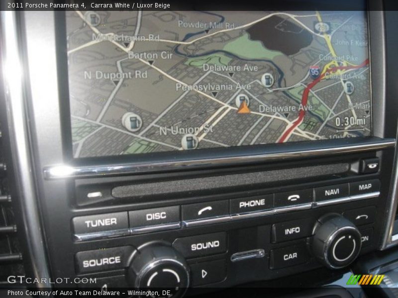 Carrara White / Luxor Beige 2011 Porsche Panamera 4