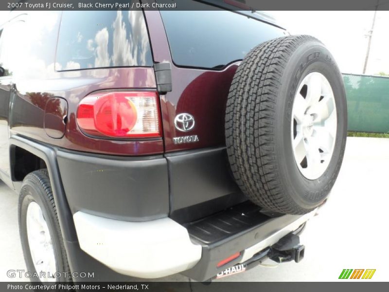 Black Cherry Pearl / Dark Charcoal 2007 Toyota FJ Cruiser
