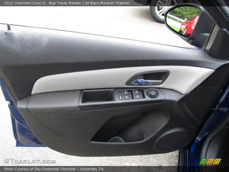 Door Panel of 2012 Cruze LS