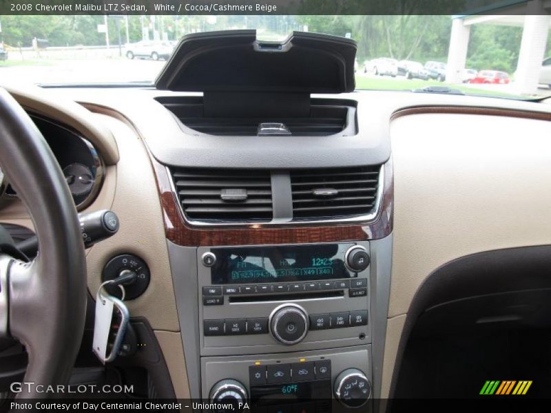 Controls of 2008 Malibu LTZ Sedan