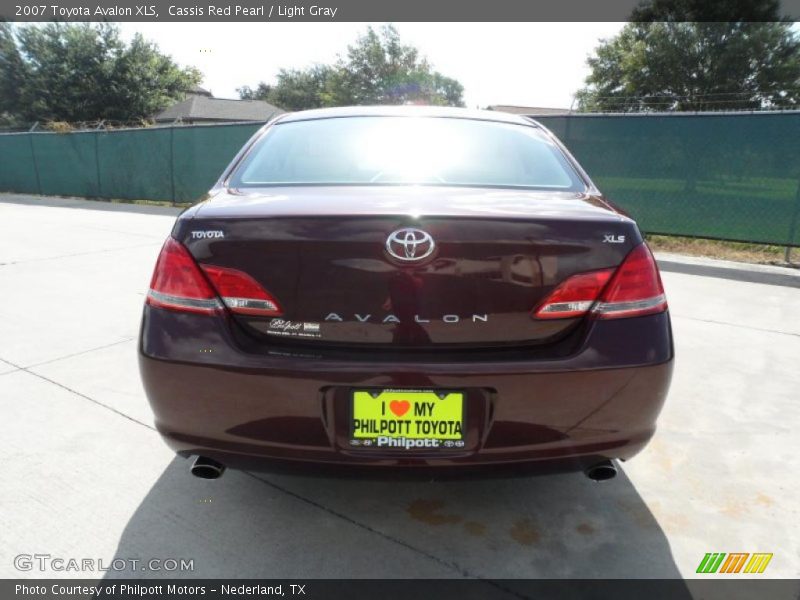 Cassis Red Pearl / Light Gray 2007 Toyota Avalon XLS