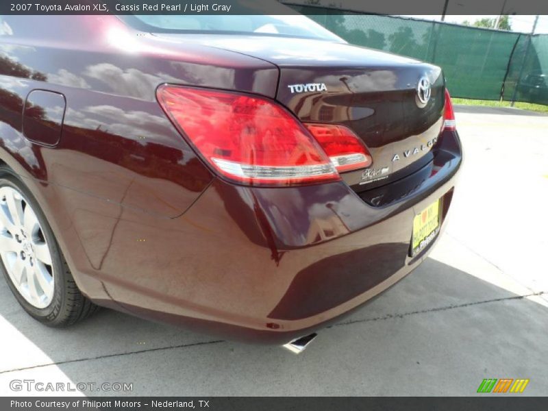 Cassis Red Pearl / Light Gray 2007 Toyota Avalon XLS