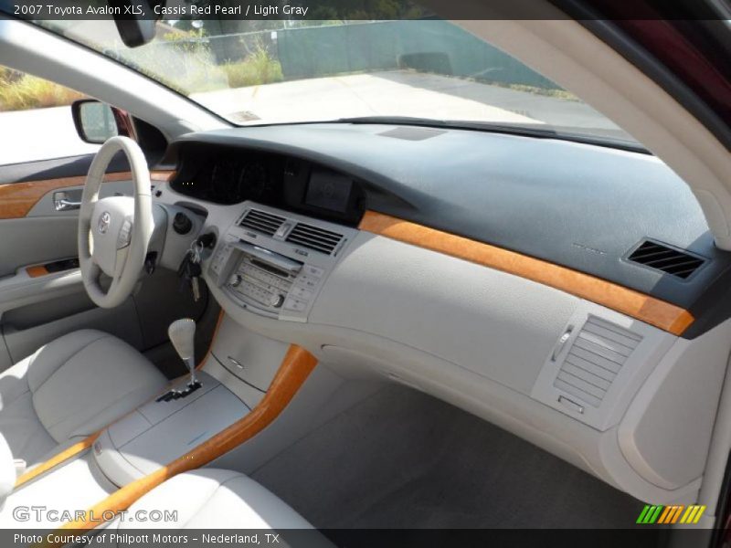 Cassis Red Pearl / Light Gray 2007 Toyota Avalon XLS