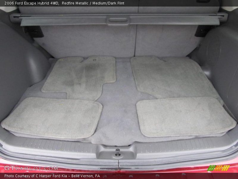  2006 Escape Hybrid 4WD Trunk