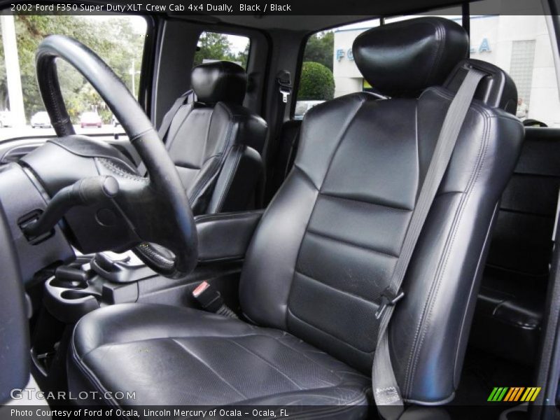  2002 F350 Super Duty XLT Crew Cab 4x4 Dually Black Interior